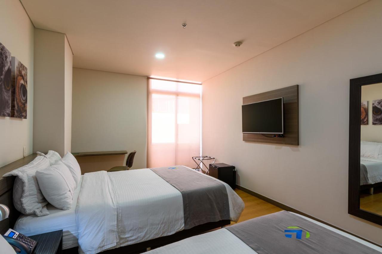 Hotel Vivre Medellin Luaran gambar
